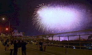The magic of fireworks from the Jacques Cartier Bridge is back!