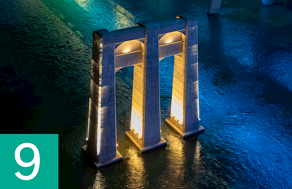 Illuminated pier
