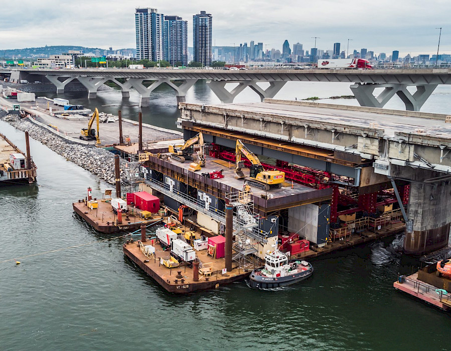 A spectacular operation: The “River Giant” to dismantle 30 spans from over the river