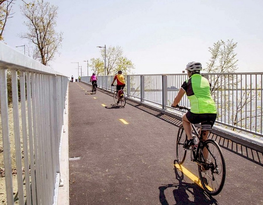 Mobilité active | Estacade du pont Champlain : réouverture de la piste cyclable de l’Estacade dès le 9 avril